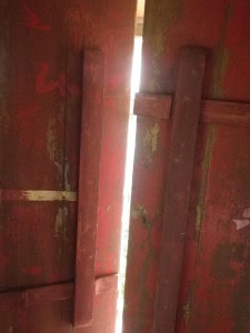 cracked-door-1